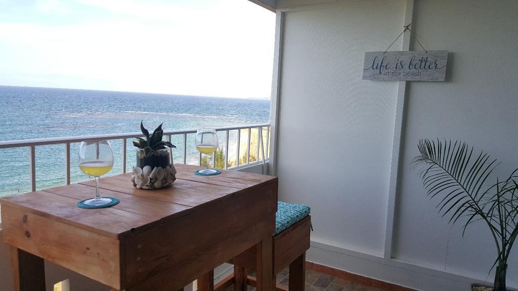 Beach Front Apartment In 卢基约 外观 照片